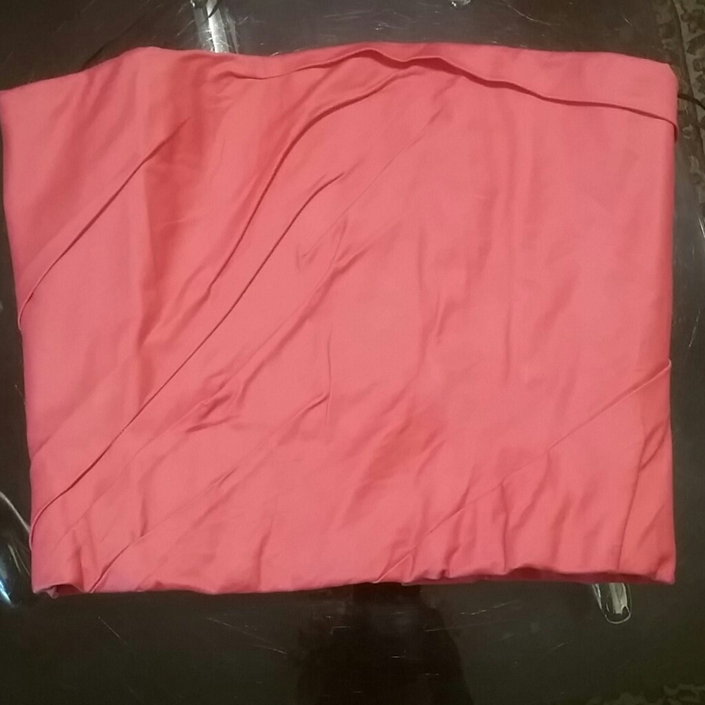 coral crop top
